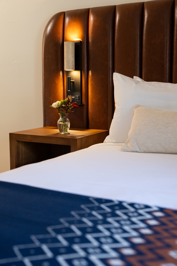 Stoney bed headboard